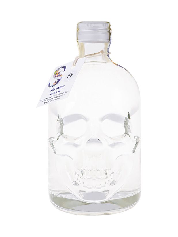 Svachovka Pirát Slivovice 45% 0,5 l