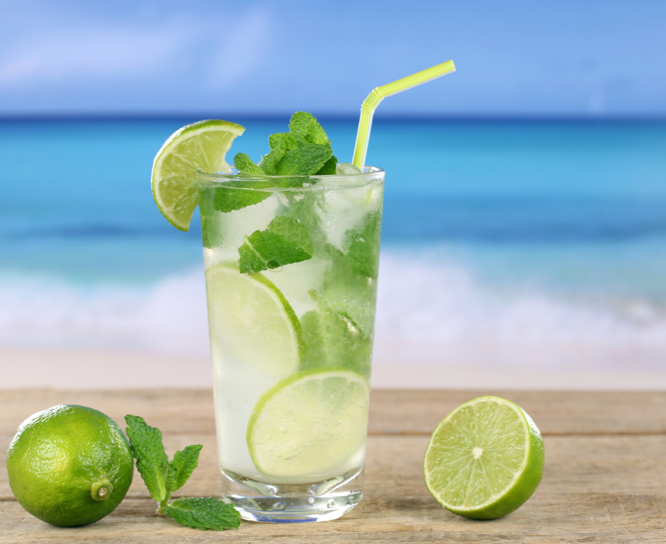 Mezinárodní den Mojita – koktejl, který nikdy neomrzí